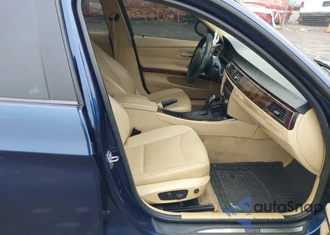 2011 BMW 328I xDrive из США, поврежденный, VIN WBAPK5G58BNN24409